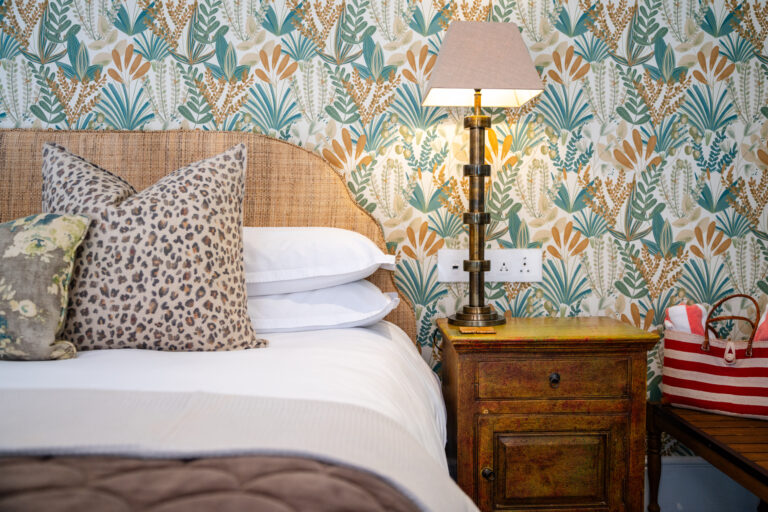wall paper detail in a suite at Avondrood